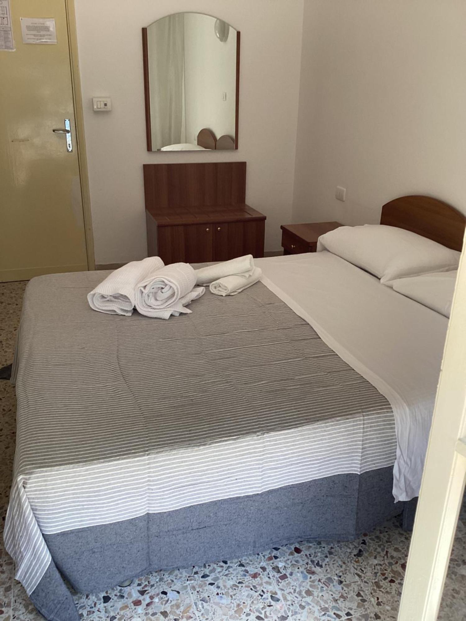Hotel Villa Alexandra بيلاريا-إيجيا مارينا المظهر الخارجي الصورة