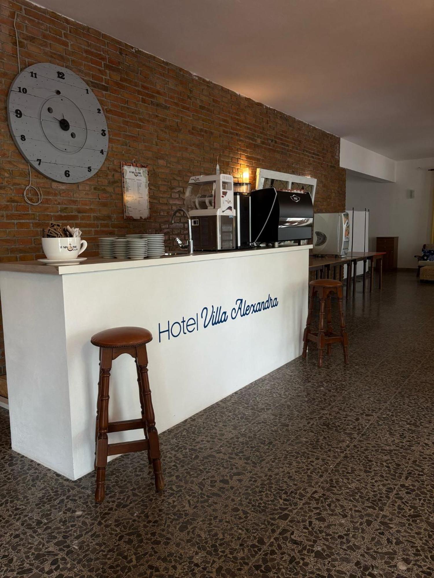 Hotel Villa Alexandra بيلاريا-إيجيا مارينا المظهر الخارجي الصورة